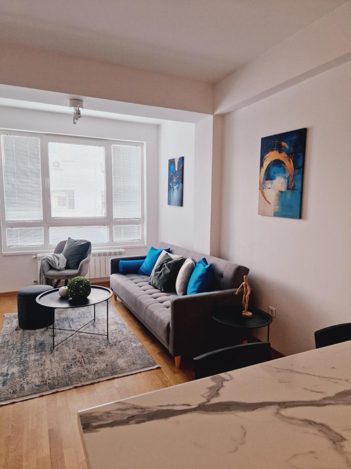 Kamche Lux Apartment スコピエ エクステリア 写真