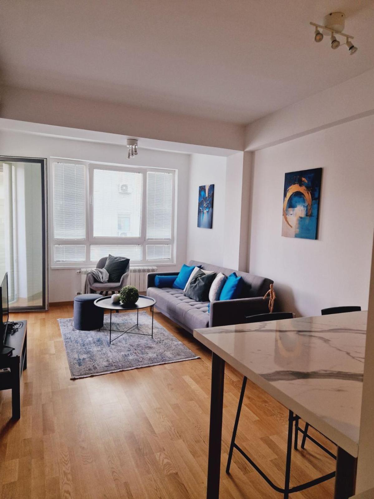 Kamche Lux Apartment スコピエ エクステリア 写真