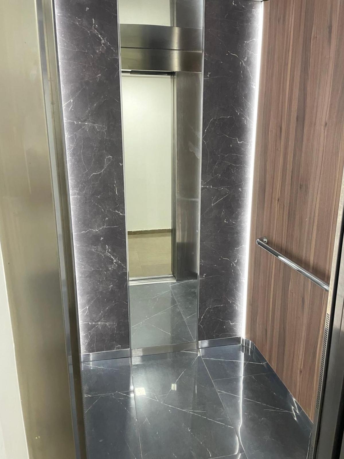 Kamche Lux Apartment スコピエ エクステリア 写真